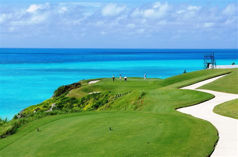 golf in bermuda.